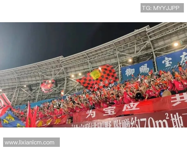 小球队核心球星闪耀赛场引领逆袭书写绿茵传奇新篇章 小球队核心球星闪耀赛场引领逆袭书写绿茵传奇新篇章